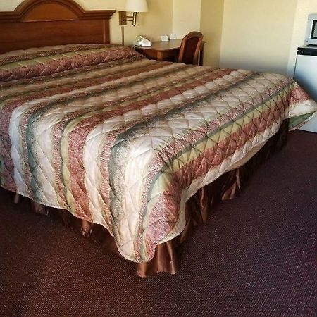 רוזוויל Shore Pointe Motor Lodge Of St Clair Shores מראה חיצוני תמונה
